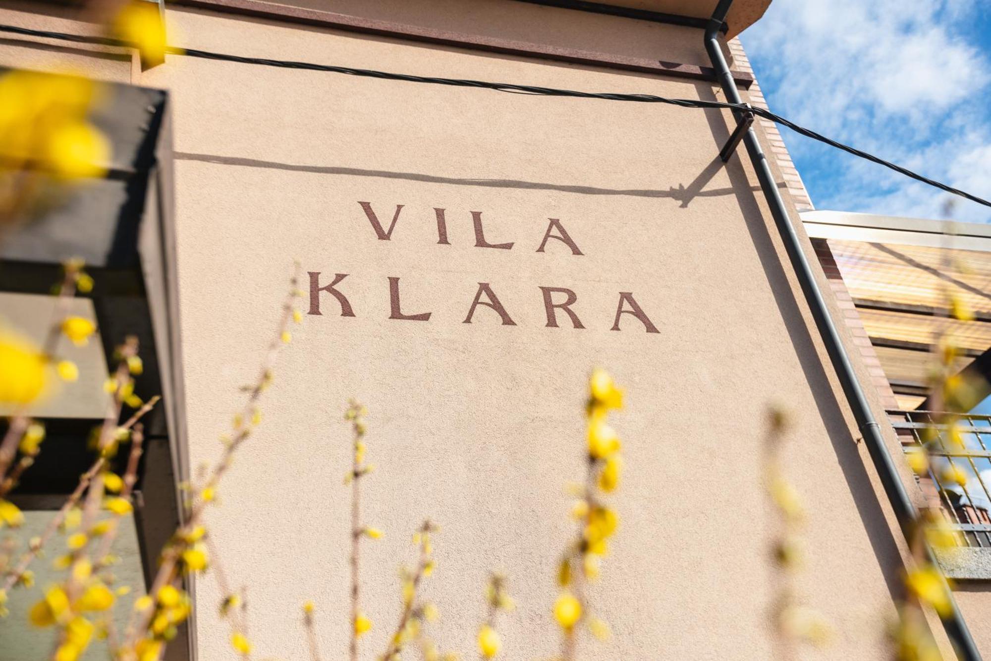 Vila Klara Apartments リュブリャナ エクステリア 写真