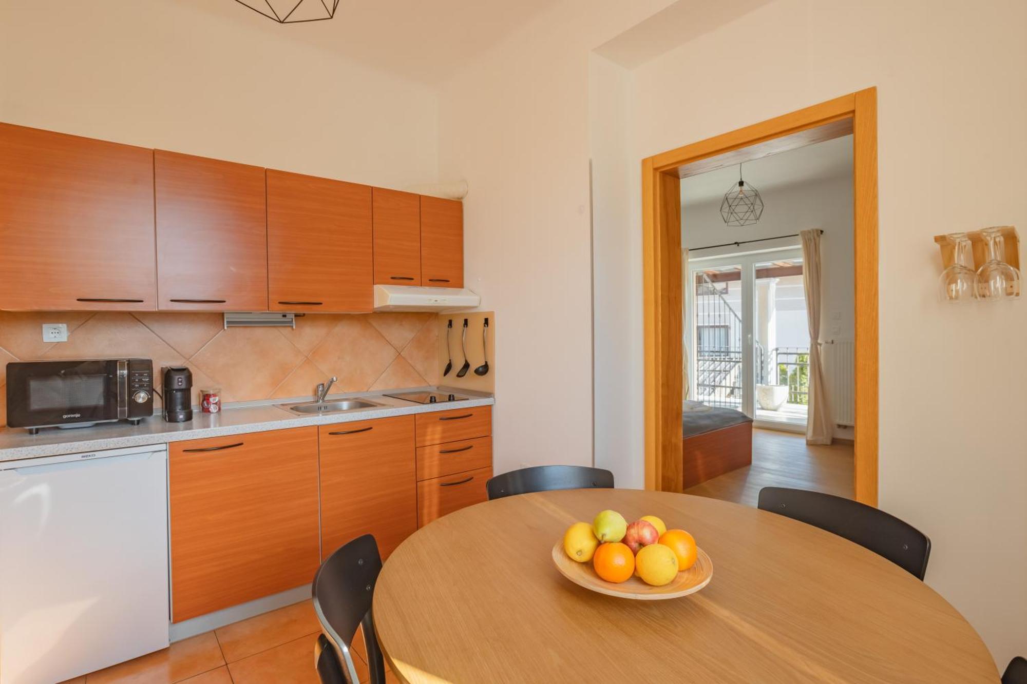 Vila Klara Apartments リュブリャナ エクステリア 写真