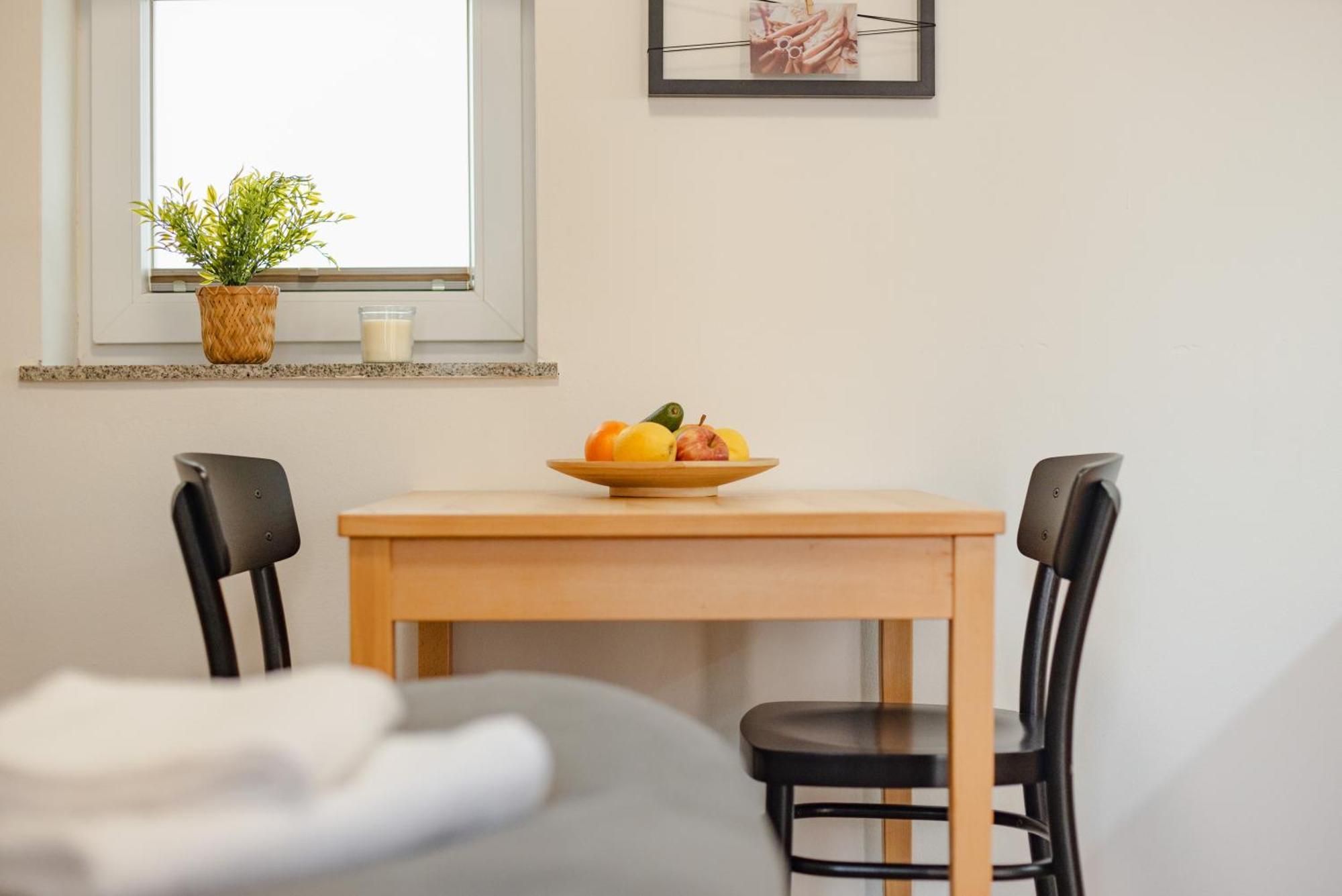 Vila Klara Apartments リュブリャナ エクステリア 写真